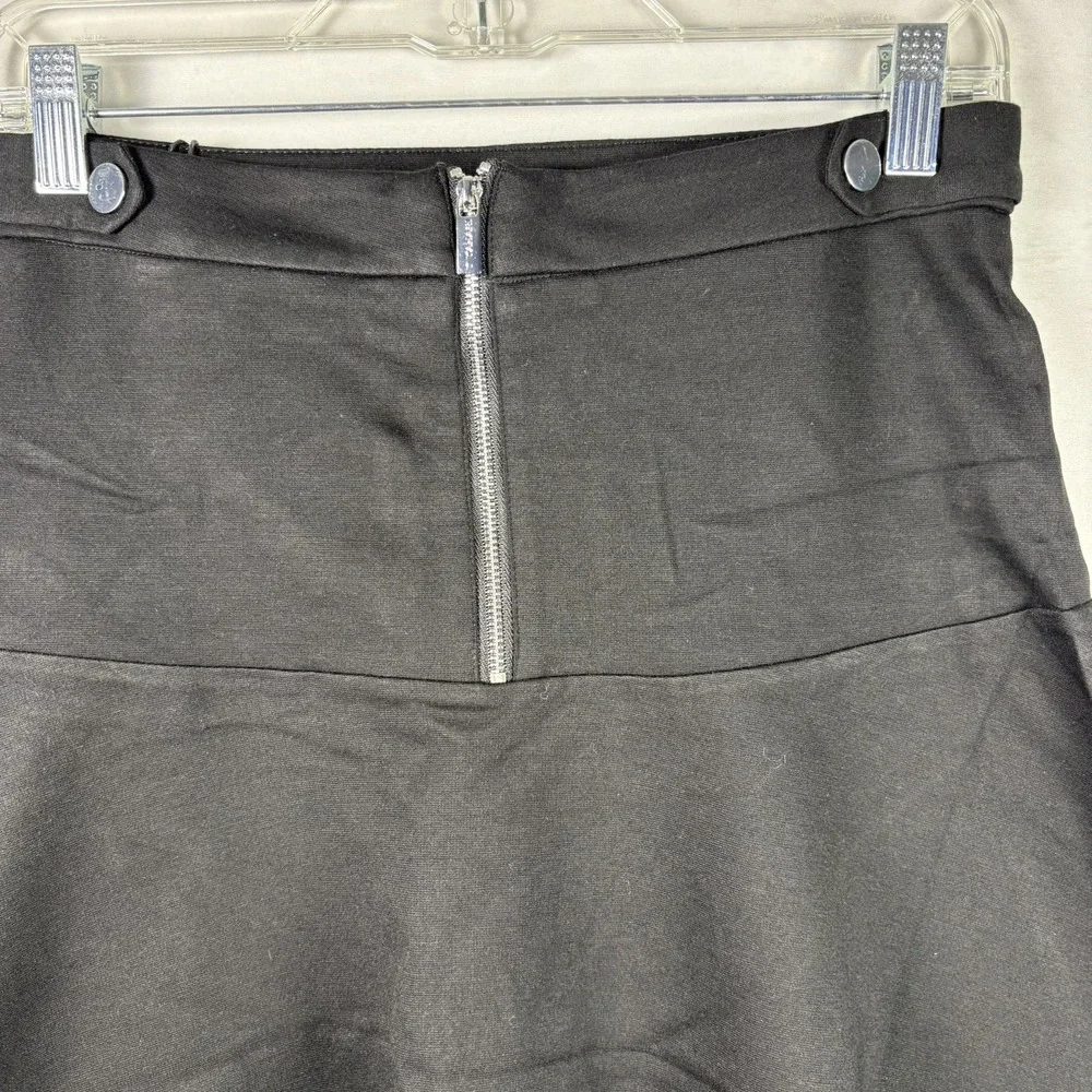 Tahari Womens Black Ruffle Hem silver‎ button zipper Skirt Career casual 8 NWT